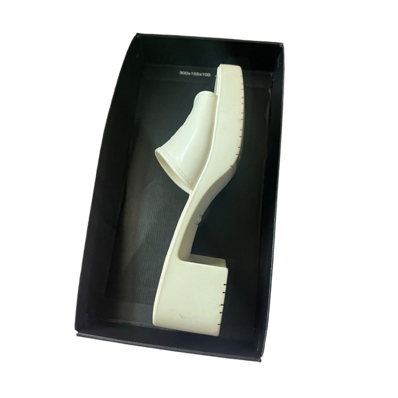 Coach Scarlett sandal cream color women's size 8 - Picture 5 of 8